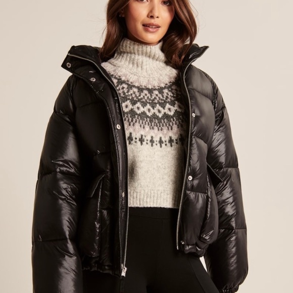 Abercrombie & Fitch Oversized Utility Puffer Jacket - Picture 1 of 8